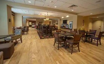 Hotel Hampton By Hilton Morgan